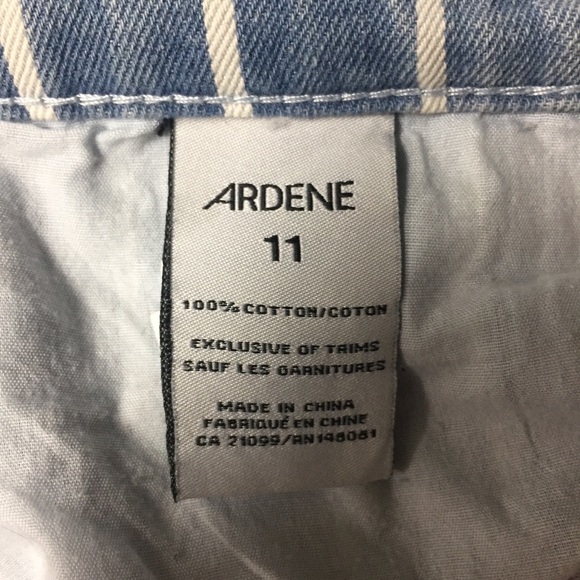 Ardene Striped Denim Shorts - Picture 3 of 3